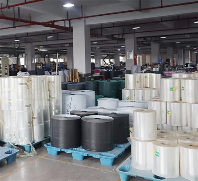 Importància de preparar obres d'art abans de produir bosses de plàstic