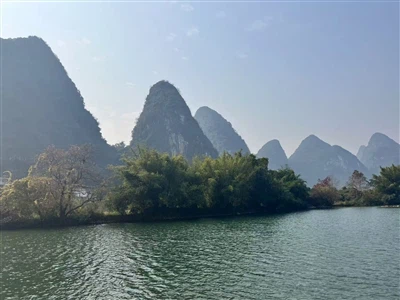 Formació d'equips de cap d'any de l'empresa--Viatge a Guilin