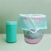 Bosses d'escombraries enrotllades esglaonades i superposades amb cordó